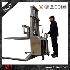 半電動(dòng)堆高車(不銹鋼寬腿) 半電動(dòng)堆高車(不銹鋼寬腿)