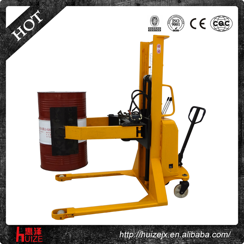 半動(dòng)紙筒夾抱翻轉(zhuǎn)車(chē)夾起豎立紙筒 半動(dòng)紙筒夾抱翻轉(zhuǎn)車(chē)夾起豎立紙筒